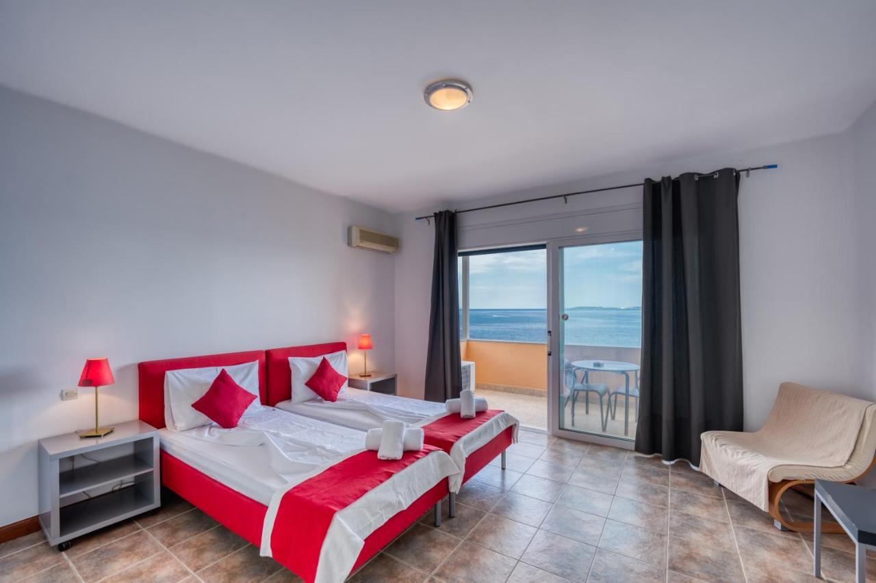 Glyfa Corfu Apartments บาร์บาตี ภายนอก รูปภาพ