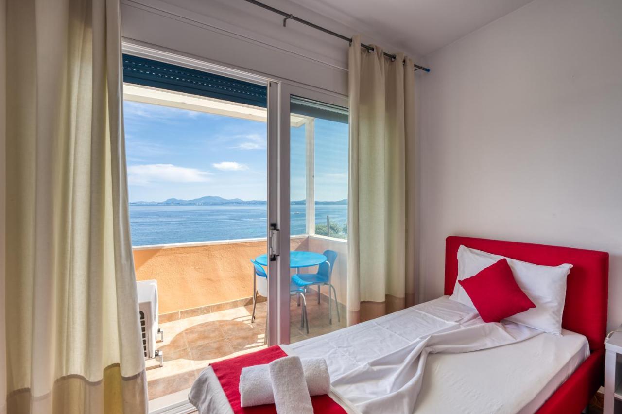 Glyfa Corfu Apartments บาร์บาตี ภายนอก รูปภาพ
