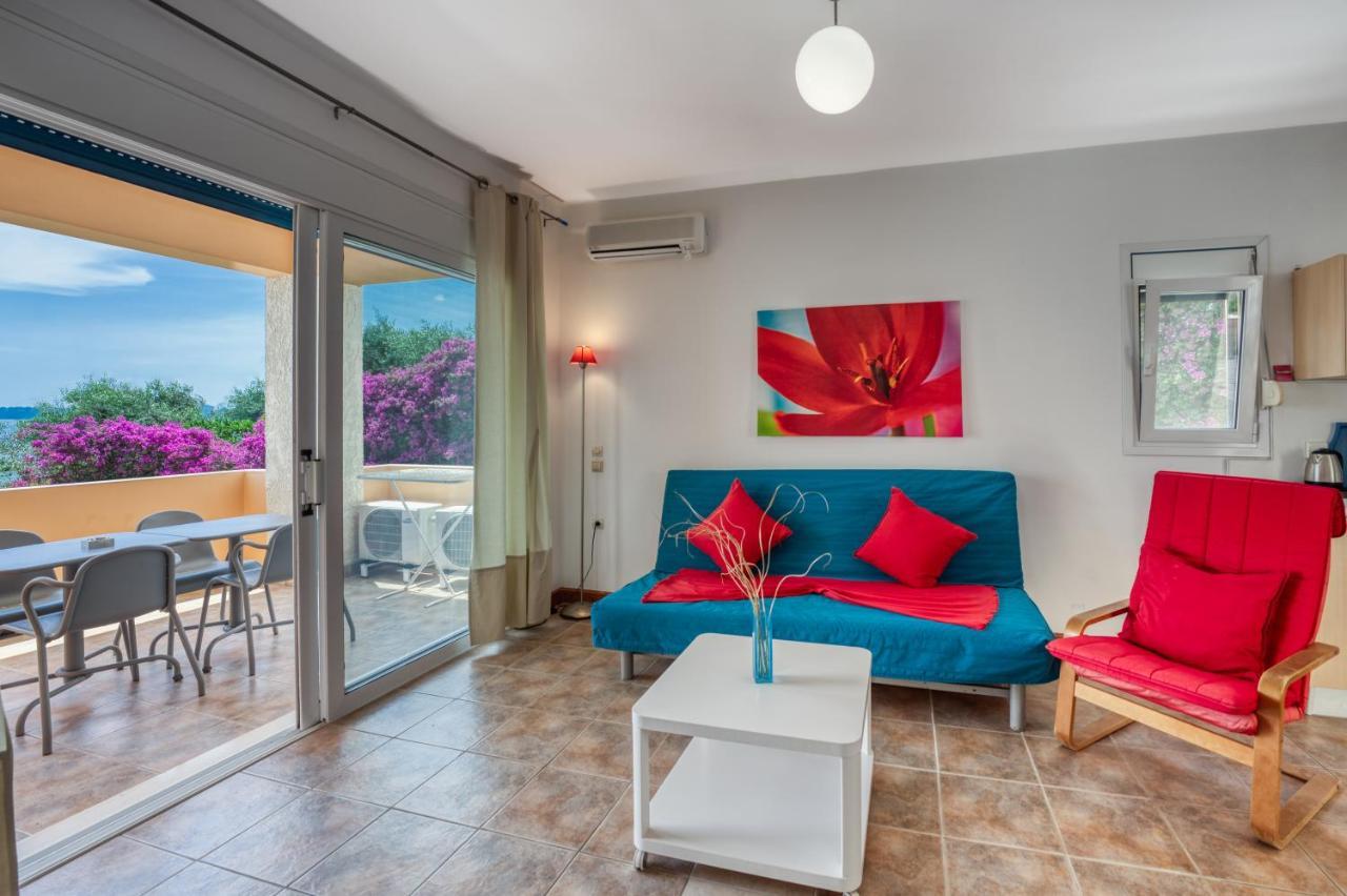 Glyfa Corfu Apartments บาร์บาตี ภายนอก รูปภาพ