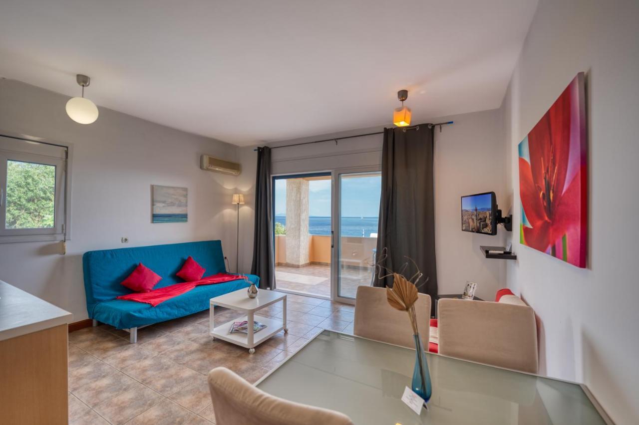 Glyfa Corfu Apartments บาร์บาตี ภายนอก รูปภาพ